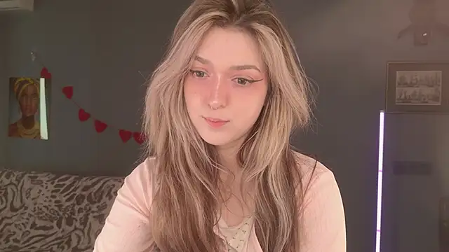 BellaSink online show from March 24, 5:35 am