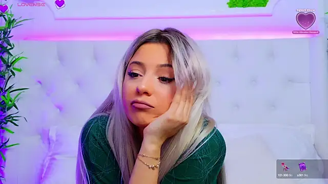 AriannaSins online show from October 17, 1:47 pm