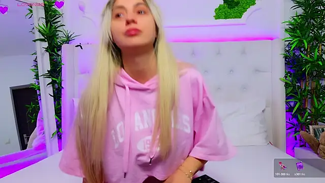 AriannaSins online show from December 1, 1:14 pm