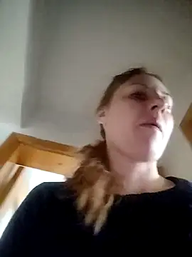 SandyCassie online show from March 20, 7:24 am