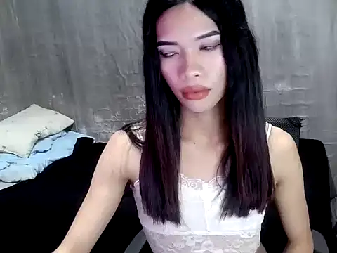 stella-kate online show from November 3, 5:55 am