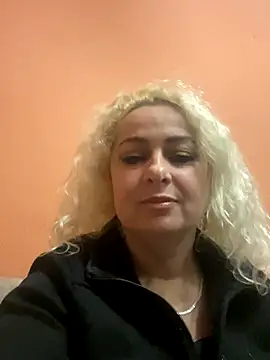 LunaStar3355 online show from November 2, 9:07 pm