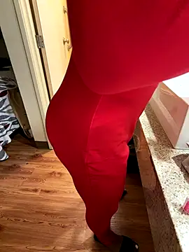 sissy diorcd online show from December 17, 6:50 am