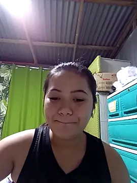 XxxHotCouples4u online show from April 3, 2:37 pm