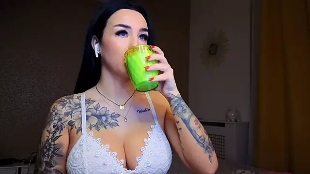 EvaXXRoseXX online show from October 16, 3:31 am