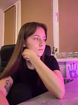 SinfulDream online show from October 18, 5:48 pm