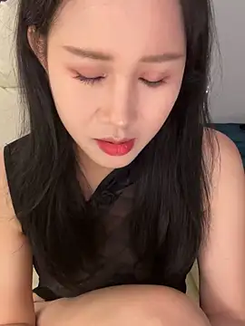 littlesluttycat online show from February 15, 6:07 pm