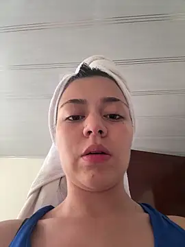 Midori rosse online show from November 5, 9:20 pm