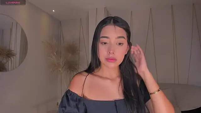 ScarlettBlaze  online show from April 7, 12:07 pm