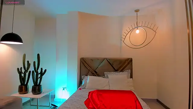 AnnieMonroe1 online show from December 5, 11:44 am