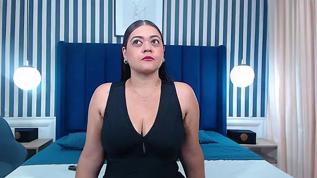 MadisonWillis online show from October 16, 2:03 am
