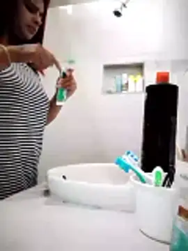 sol22222 online show from October 16, 2:20 pm