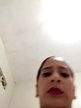 sol22222 online show from November 8, 6:46 pm