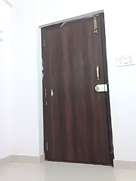 hornybitch690 online show from April 7, 3:47 pm