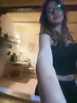 gabriellacali online show from December 3, 7:55 am