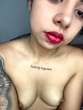 Amina  Samilehh online show from October 16, 3:47 pm