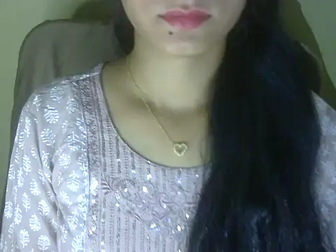 Shezi N online show from June 17, 3:13 pm