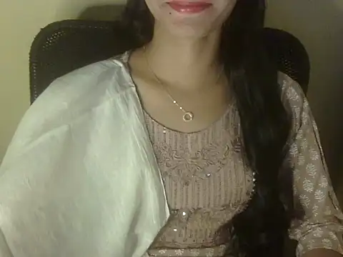 Shezi N online show from December 15, 2:33 pm