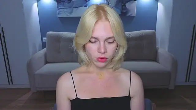 Maya Morrow online show from October 16, 6:54 pm