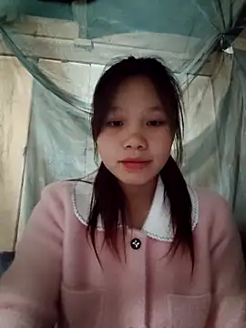 linh-miu99 online show from February 17, 2:22 am