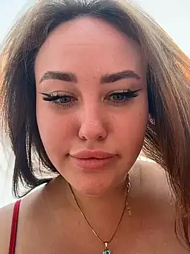 KiraSunshine online show from July 8, 7:32 am