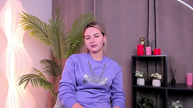 NicolBadena online show from October 18, 6:05 am