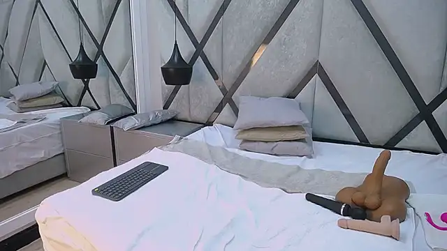 AriaWillss online show from January 6, 5:38 pm