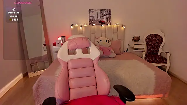 Amaraa couper1 online show from October 28, 3:12 am