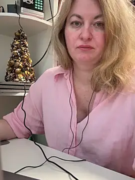 Amelia-Diamond online show from December 1, 9:46 am