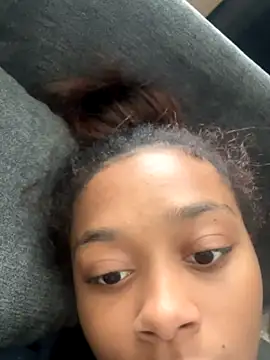 pinkkladdyyy online show from October 21, 6:34 pm