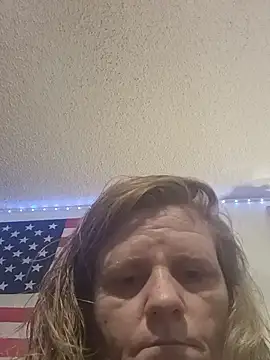 EazyEMLXL online show from July 15, 3:33 am