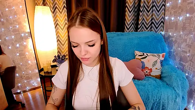 MelissaBell  online show from November 27, 2:25 am