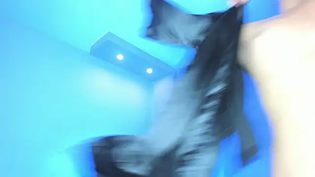 stefy bratz online show from March 31, 4:12 am