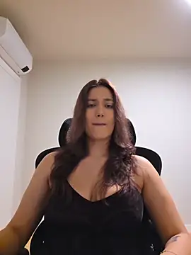 MiaRides19 online show from April 15, 7:58 pm