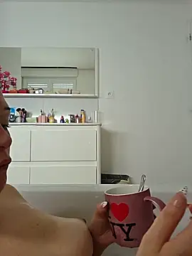 lasexycoquine59 online show from June 17, 8:04 am