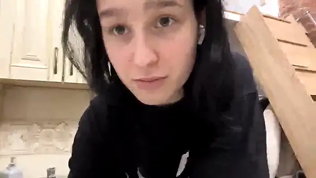 InaElderkin online show from October 27, 4:13 pm