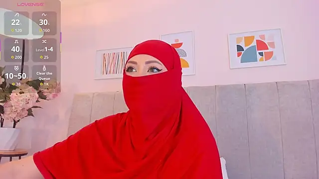 fatiima  online show from December 22, 7:06 pm