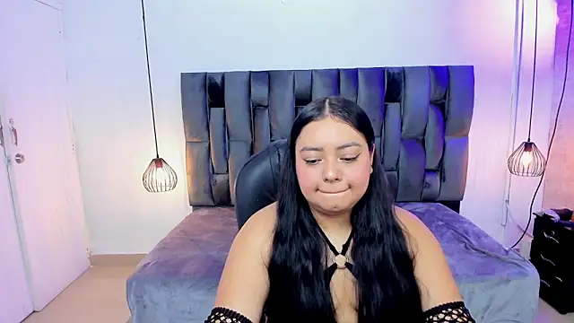 adhara lune1 online show from October 21, 1:37 pm