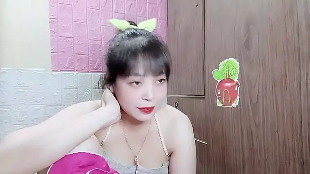 Butterfly kee online show from November 4, 4:01 pm