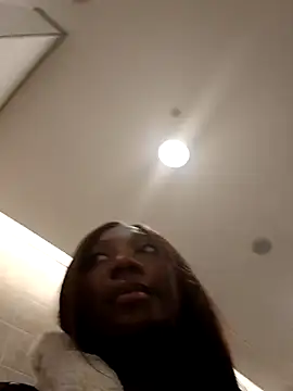 Naelith  online show from October 29, 9:17 pm