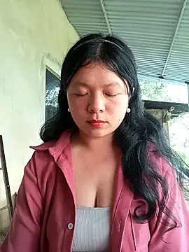 lisa-bae00 online show from March 24, 9:03 am