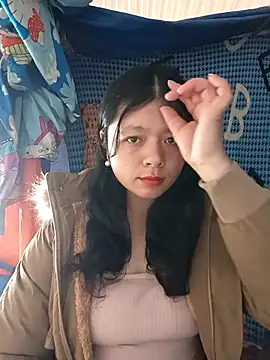 lisa-bae00 online show from February 3, 3:04 am