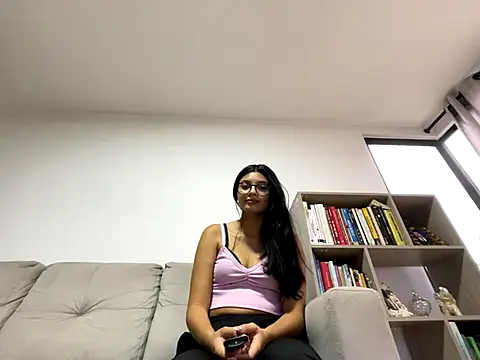 michellx  online show from October 21, 9:41 pm