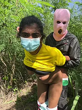 couplesexroom online show from November 4, 5:01 am