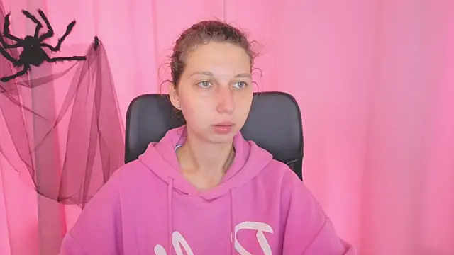 CuteEllii online show from October 27, 11:06 am