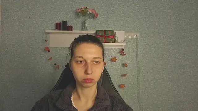 CuteEllii online show from January 6, 5:22 am