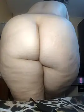 anays dirtyshow online show from March 5, 1:18 pm