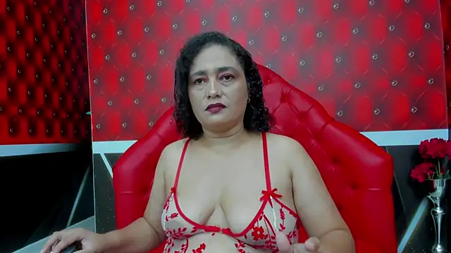 Bianca Millf online show from January 12, 4:18 am