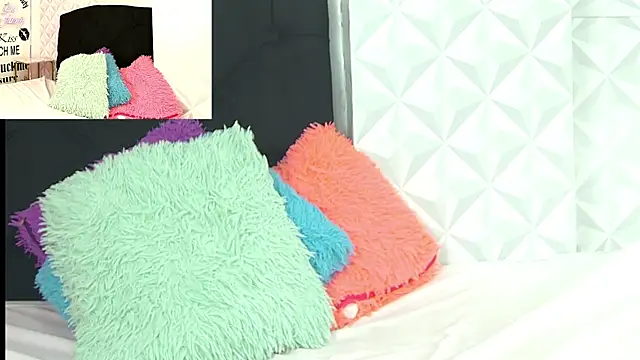 ashely 7 online show from October 22, 4:34 pm