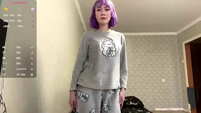 LovelyNessy online show from October 23, 5:24 am